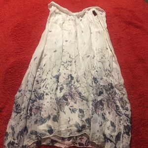 Flirty light fun blouse